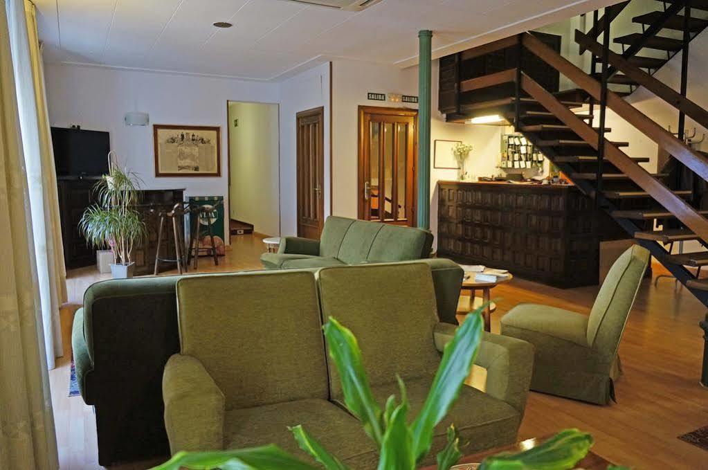 Hostal La Numantina Логроньйо Екстер'єр фото